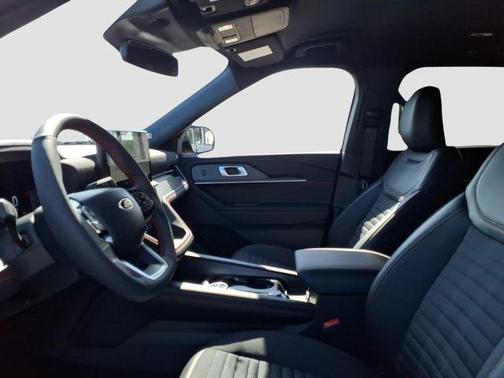 CARBONIZED GRAY METALLIC 2026 Ford Explorer ST-Line