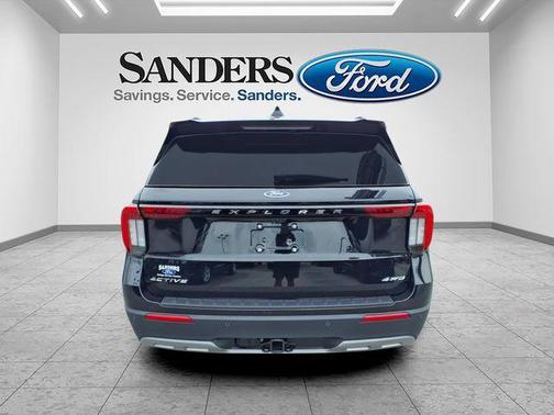 AGATE BLACK METALLIC 2026 Ford Explorer Active