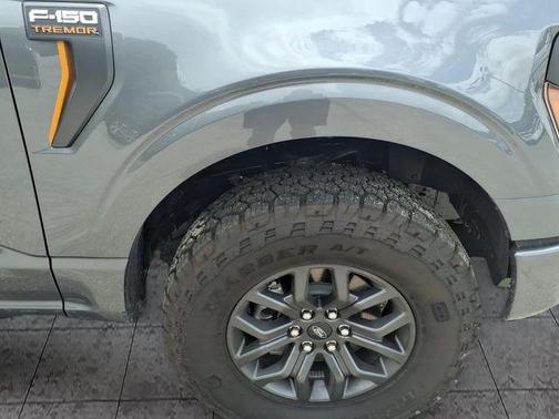 CARBONIZED GRAY METALLIC 2026 Ford F-150 Tremor