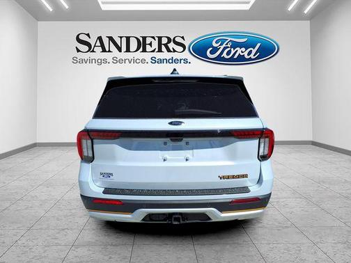 SPACE WHITE METALLIC 2026 Ford Explorer Tremor