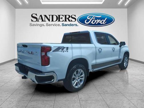 Polar White Tricoat 2026 Chevrolet Silverado 1500 LTZ