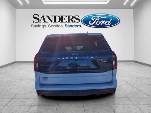 2025 Ford Expedition Max Active 4x2