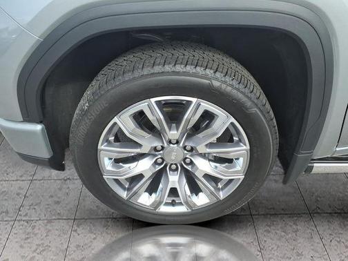 Sterling Metallic 2026 GMC Sierra 1500 Denali