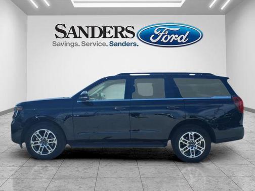 AGATE BLACK METALLIC 2026 Ford Expedition Active