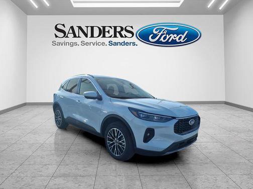 2026 Ford Escape PHEV SE