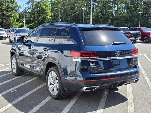 2022 Volkswagen Atlas 3.6L SE w/Technology