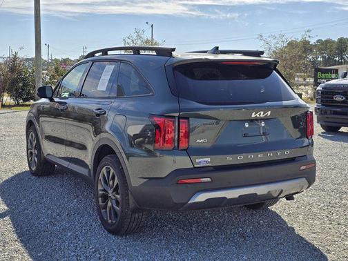 2022 Kia Sorento SX