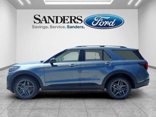 Carbonized Gray Metallic 2026 Ford Explorer ST-Line