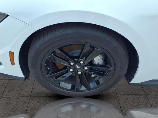 OXFORD WHITE 2026 Ford Mustang GT