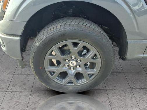 CARBONIZED GRAY METALLIC 2026 Ford F-150 STX