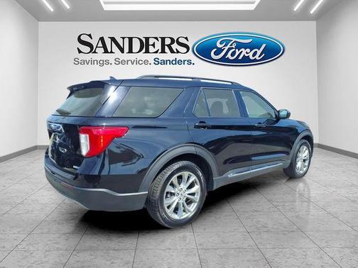AGATE BLACK METALLIC 2020 Ford Explorer XLT