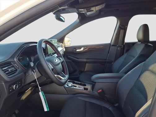 STAR WHITE METALLIC TRI-COAT 2026 Ford Escape ST-Line Select