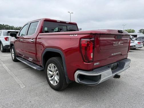 Red Quartz Tintcoat 2019 GMC Sierra 1500 SLT