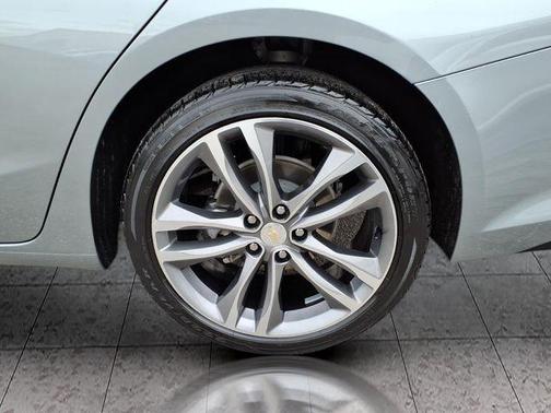 2024 Chevrolet Malibu FWD 2LT