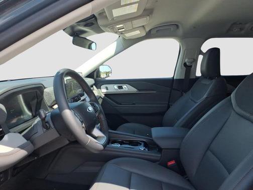 VAPOR BLUE 2026 Ford Explorer Active