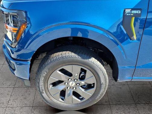 ATLAS BLUE METALLIC 2025 Ford F-150 STX