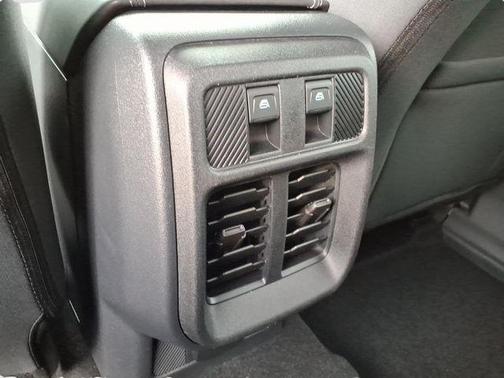 OXFORD WHITE 2025 Ford Bronco Base 4 Door 4x4
