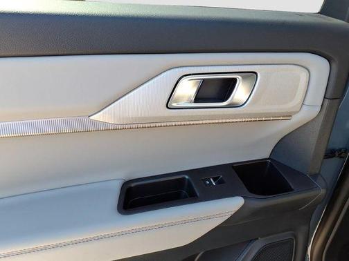 VAPOR BLUE 2026 Ford Explorer Active w/200A Pkg