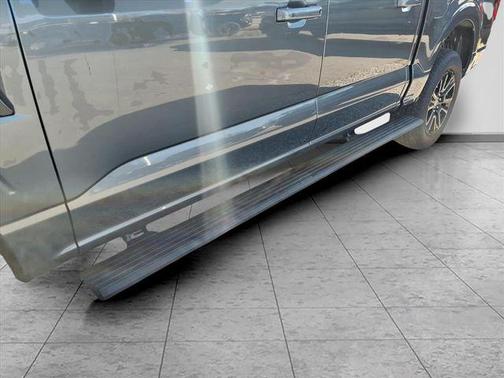 CARBONIZED GRAY METALLIC 2025 Ford F-150 Platinum