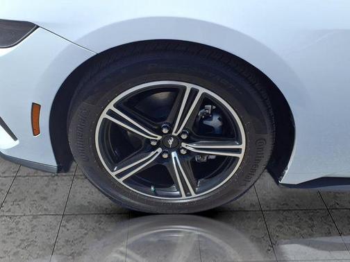 OXFORD WHITE 2025 Ford Mustang EcoBoost