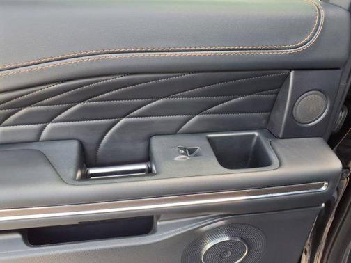 2024 Ford Expedition Max Platinum