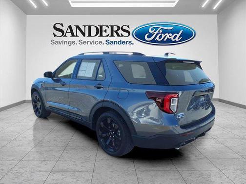 2024 Ford Explorer ST-Line