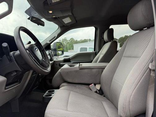 INGOT SILVER METALLIC 2019 Ford F-250 XLT