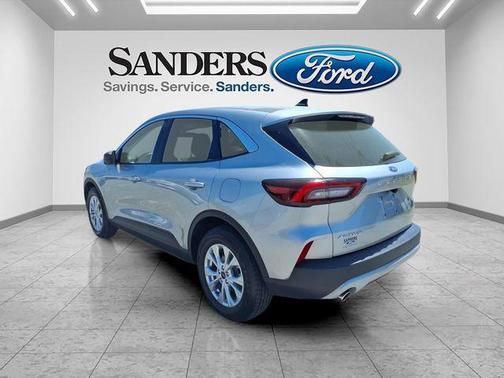 ICONIC SILVER METALLIC 2024 Ford Escape Active