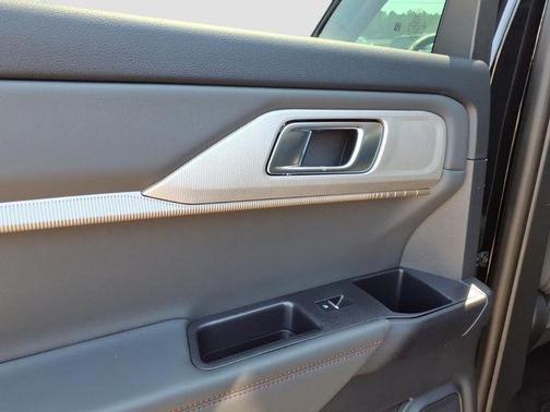 Agate Black Metallic 2026 Ford Explorer Active