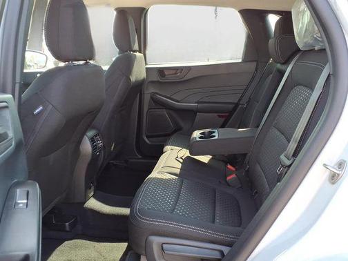 SPACE SILVER METALLIC 2026 Ford Escape Active