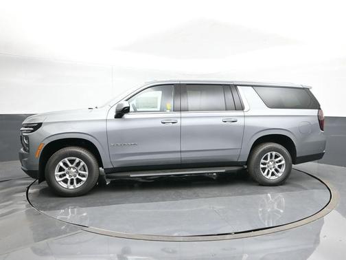 2025 Chevrolet Suburban LS