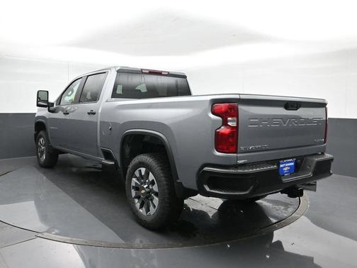2025 Chevrolet Silverado 2500 Custom