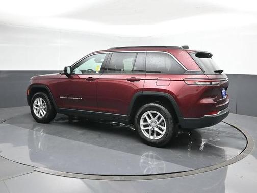 Velvet Red Pearlcoat 2025 Jeep Grand Cherokee Laredo X