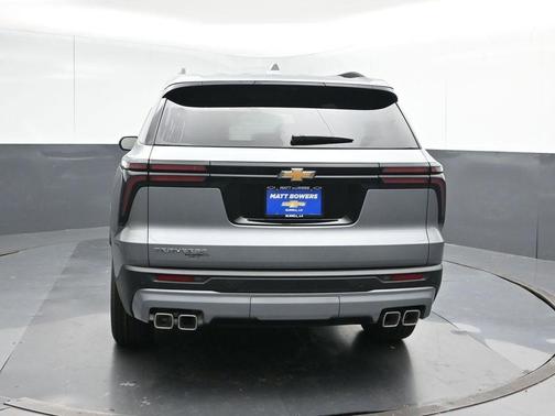Sterling Gray Metallic 2026 Chevrolet Traverse LT