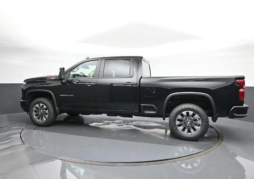 2025 Chevrolet Silverado 2500 Custom