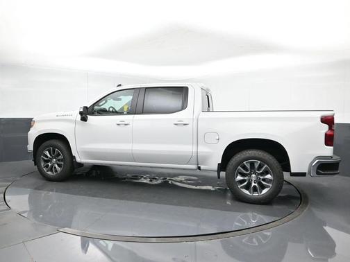Summit White 2026 Chevrolet Silverado 1500 LT