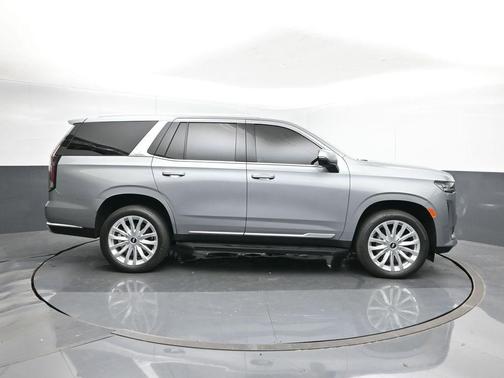 2024 Cadillac Escalade Luxury