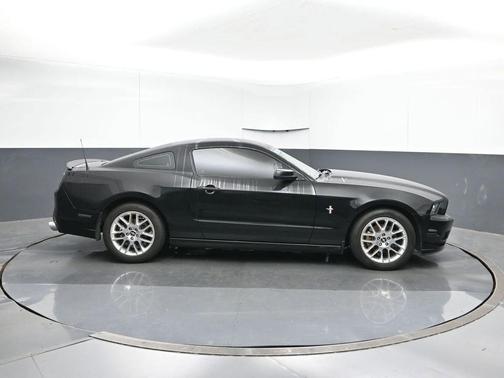 2014 Ford Mustang V6 Premium