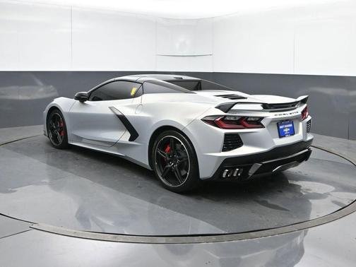 2021 Chevrolet Corvette Stingray w/2LT
