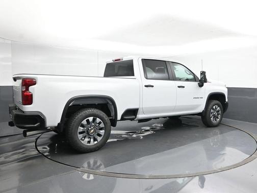 2025 Chevrolet Silverado 2500 Custom