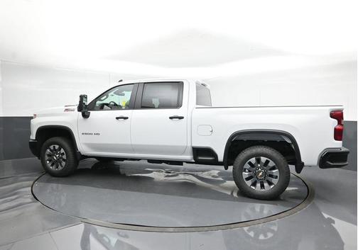 2025 Chevrolet Silverado 2500 Custom