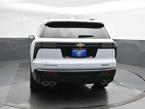 Polar White 2026 Chevrolet Traverse High Country