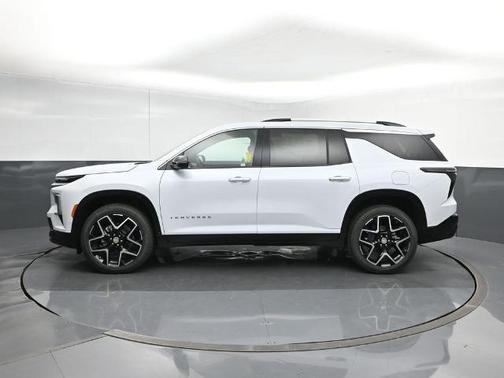 Polar White 2026 Chevrolet Traverse High Country
