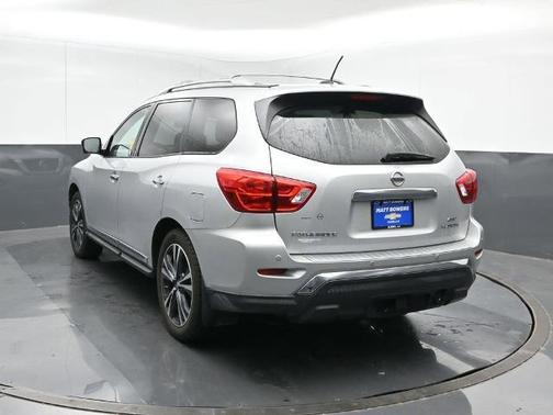 2018 Nissan Pathfinder Platinum