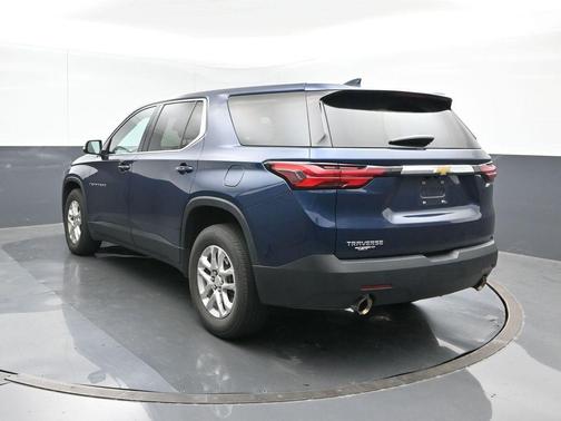 2023 Chevrolet Traverse LS