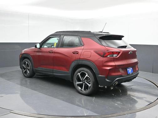 Crimson Metallic 2022 Chevrolet Trailblazer RS