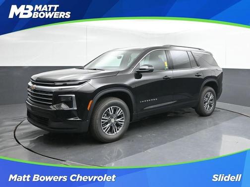 Mosaic Black Metallic 2026 Chevrolet Traverse LT