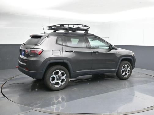 Granite Crystal Clearcoat Metallic 2022 Jeep Compass Trailhawk
