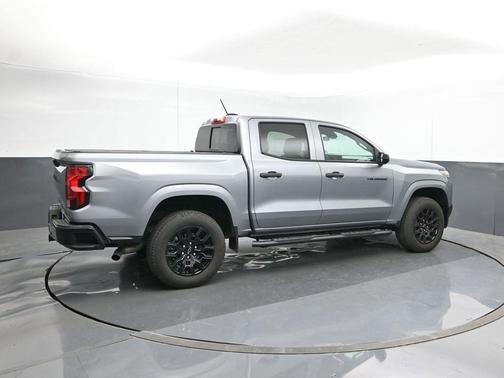2025 Chevrolet Colorado WT