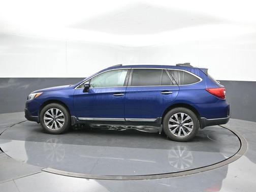 2017 Subaru Outback 2.5i Touring